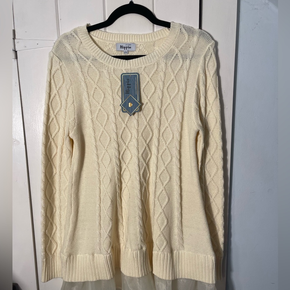 Military Hippie size L/XL women’s cable knit sweater